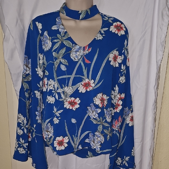 Liberty Love Blue Floral Blouse with Choker - Picture 2 of 7